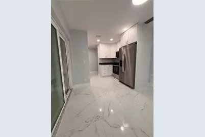 3711 4th Ave NE, Naples, FL 34120 - Photo 8