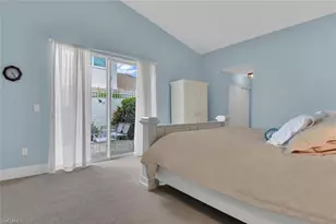 2124 Paget Cir, Naples, FL 34112 - Photo 10