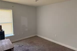 5104 Beauty St, Lehigh Acres, FL 33971 - Photo 6