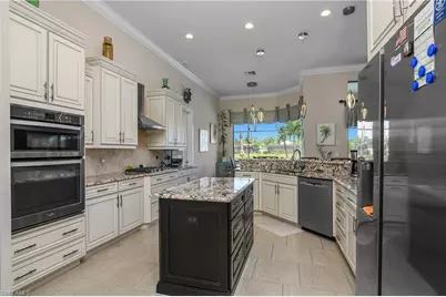 10534 Espanola Dr, Bonita Springs, FL 34135 - Photo 10