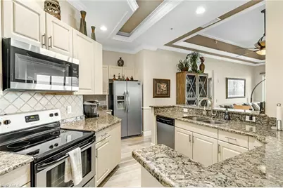 2745 1st St #2703, Fort Myers, FL 33916 - Photo 10