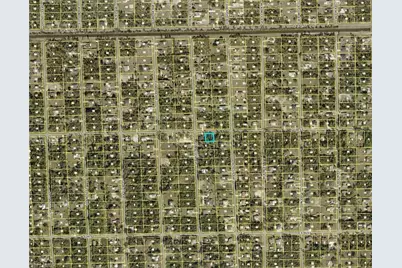 15 W 7th St, Lehigh Acres, FL 33972 - Photo 4
