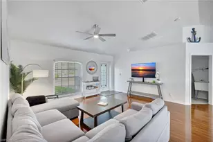 2301 SW 15th Pl, Cape Coral, FL 33991 - Photo 6