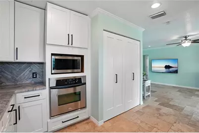 2131 Saint Croix Ave, Fort Myers, FL 33905 - Photo 10