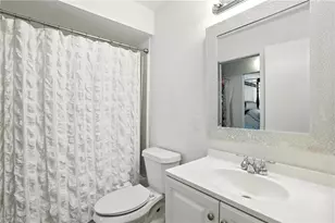 3380 Timberwood Cir, Naples, FL 34105 - Photo 20