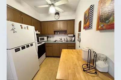 13150 Kings Point Dr #11C, Fort Myers, FL 33919 - Photo 4