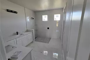 521 NW 5th St, Cape Coral, FL 33993 - Photo 10