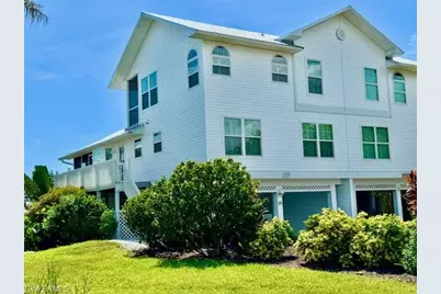 16671 Seagull Bay Ct, Bokeelia, FL 33922 - Photo 2