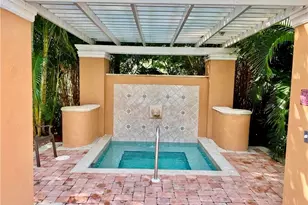 1185 Wildwood Lakes Blvd, Naples, FL 34104 - Photo 36