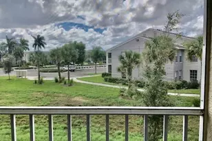 124 Santa Clara Dr, Naples, FL 34104 - Photo 24