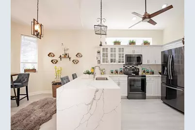 8098 Tauren Ct, Naples, FL 34119 - Photo 8