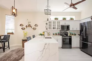 8098 Tauren Ct, Naples, FL 34119 - Photo 8