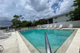 4906 Victoria Dr, Cape Coral, FL 33904 - Photo 32