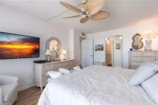260 Seaview Ct, Marco Island, FL 34145 - Photo 32