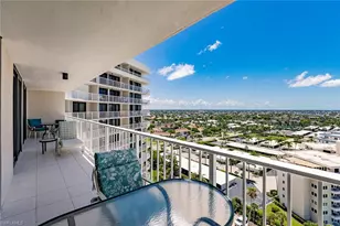 260 Seaview Ct, Marco Island, FL 34145 - Photo 4