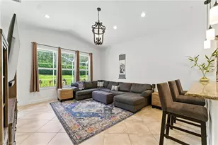 2085 Painted Palm Dr, Naples, FL 34119 - Photo 6