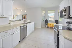 6275 Wilshire Pines Cir, Naples, FL 34109 - Photo 10