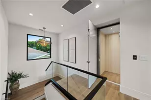 1261 13th Ave N, Naples, FL 34102 - Photo 36