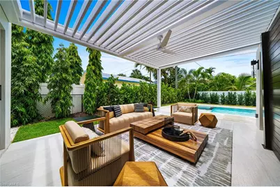 1261 13th Ave N, Naples, FL 34102 - Photo 24