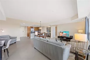 9115 Strada Pl, Naples, FL 34108 - Photo 10
