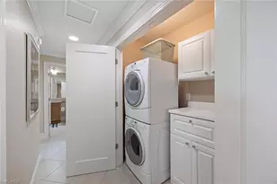 9115 Strada Pl, Naples, FL 34108 - Photo 22