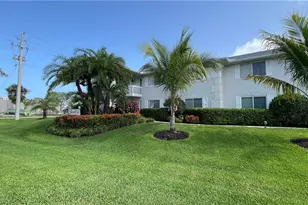 707 Neapolitan Way, Naples, FL 34103 - Photo 2