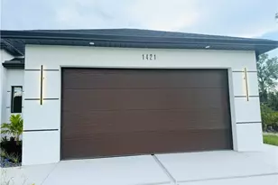 1421 Poinsettia Ave, Lehigh Acres, FL 33972 - Photo 4