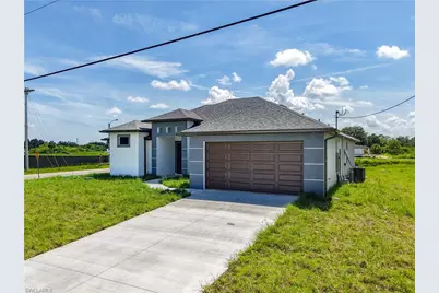 920 Rita Ave N, Lehigh Acres, FL 33971 - Photo 2