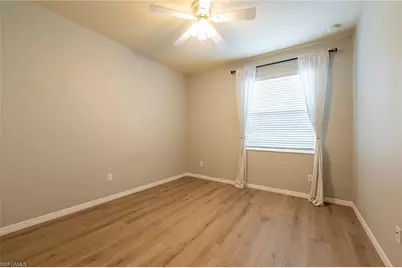 2470 Heydon Cir E, Naples, FL 34120 - Photo 12