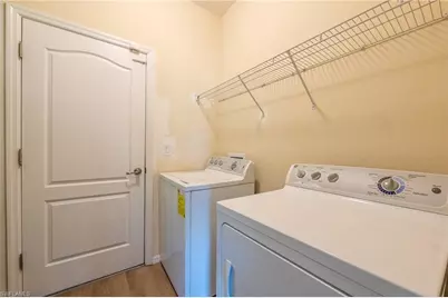 2470 Heydon Cir E, Naples, FL 34120 - Photo 24