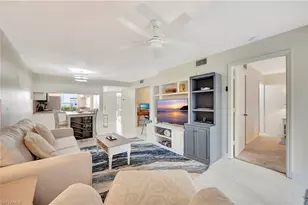 1925 Courtyard Way, Naples, FL 34112 - Photo 4