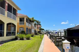 174 Shadroe Cove Cir, Cape Coral, FL 33991 - Photo 4