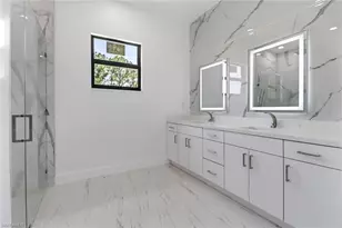 2911 28th St SW, Lehigh Acres, FL 33976 - Photo 8