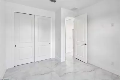 803 E 16th St, Lehigh Acres, FL 33972 - Photo 8