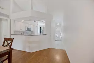 28072 Cavendish Ct, Bonita Springs, FL 34135 - Photo 6