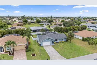 420 SE 10th Ave, Cape Coral, FL 33990 - Photo 36