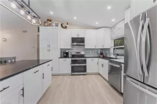 420 SE 10th Ave, Cape Coral, FL 33990 - Photo 12