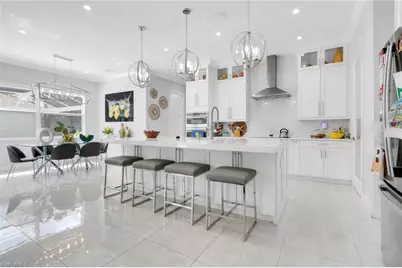 1086 21st St SW, Naples, FL 34117 - Photo 10