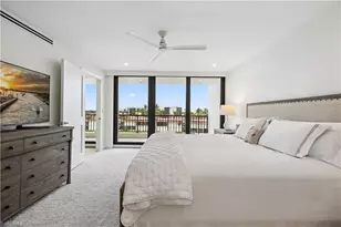 2318 Gulf Shore Blvd N, Naples, FL 34103 - Photo 16