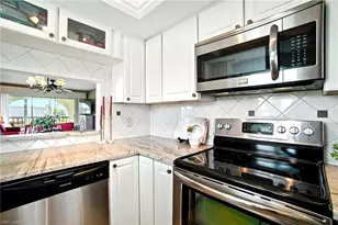 366 Charlemagne Blvd, Naples, FL 34112 - Photo 26