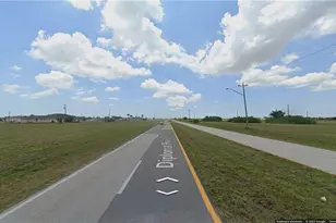 2122 Diplomat Pkwy E, Cape Coral, FL 33909 - Photo 1