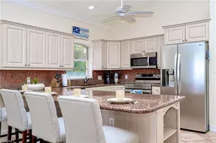 575 101st Ave N, Naples, FL 34108 - Photo 8