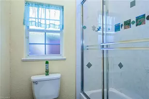 575 101st Ave N, Naples, FL 34108 - Photo 18