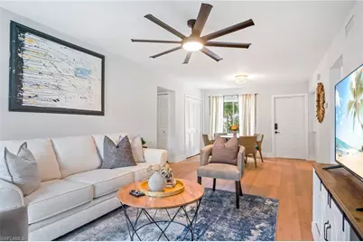 1275 7th Ave N #201, Naples, FL 34102 - Photo 4