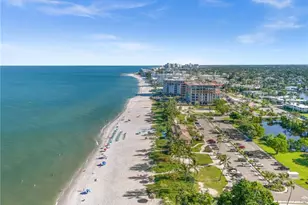 1300 Gulf Shore Blvd N, Naples, FL 34102 - Photo 36