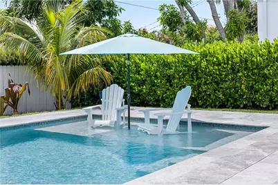 682 95th Ave N, Naples, FL 34108 - Photo 1