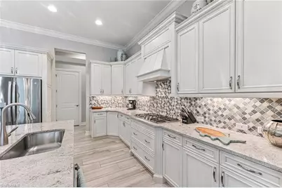 11974 Maidstone Ct, Naples, FL 34120 - Photo 14