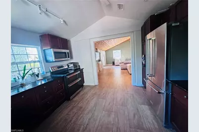 10190 Carolina St, Bonita Springs, FL 34135 - Photo 10