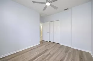 6235 Wilshire Pines Cir, Naples, FL 34109 - Photo 12