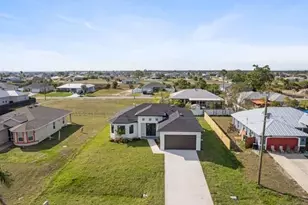 2632 NW 4th Ave NW 4th Ave, Cape Coral, FL 33993 - Photo 4